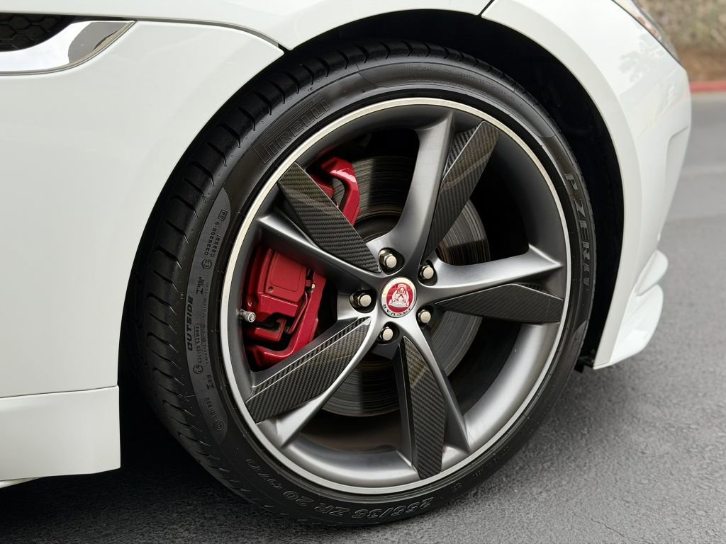 Used 2016 Jaguar F-TYPE R AWD/4WD image 14