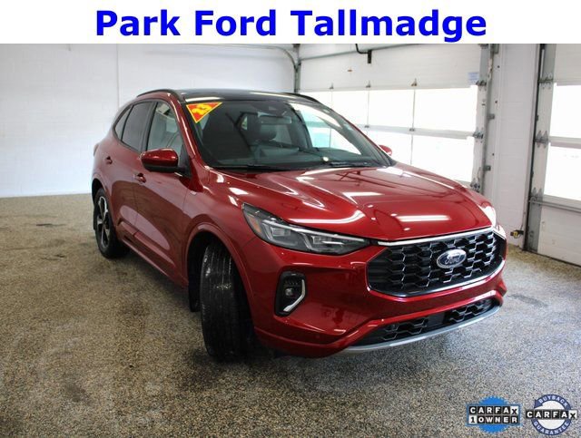 Used 2023 Ford Escape ST-Line Elite w/ Premium Technology Package image 8