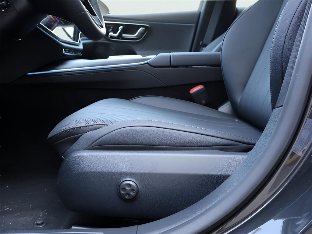 Certified 2025 Mercedes-Benz E 350 4MATIC Sedan image 39