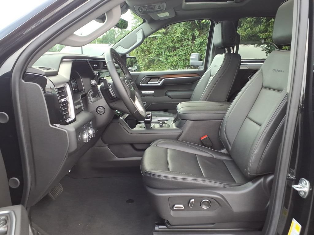 Certified 2025 GMC Sierra 1500 Denali w/ Denali Reserve Package AWD/4WD image 12