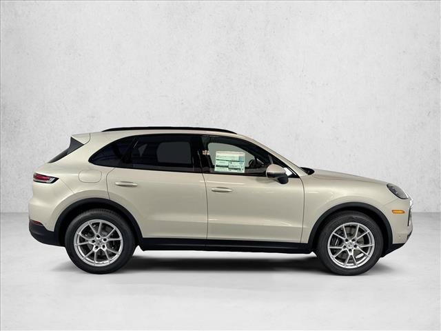 Certified 2026 Porsche Cayenne AWD/4WD image 8