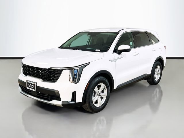 Certified 2024 Kia Sorento LX image 3
