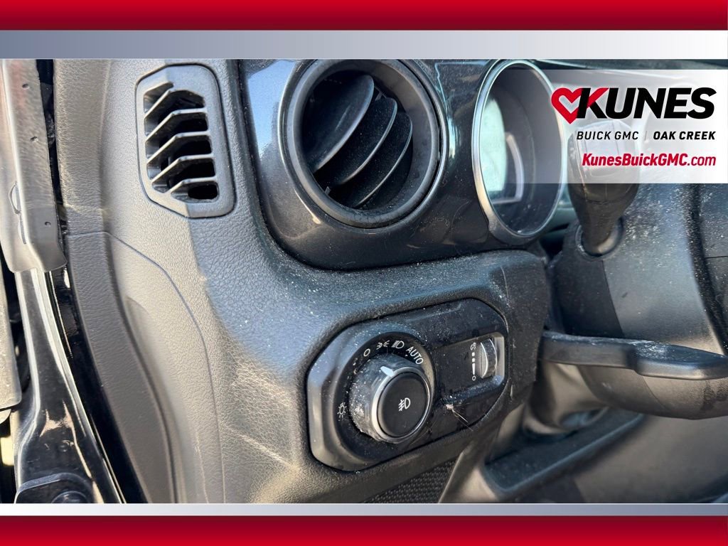 Used 2023 Jeep Wrangler Sport image 12