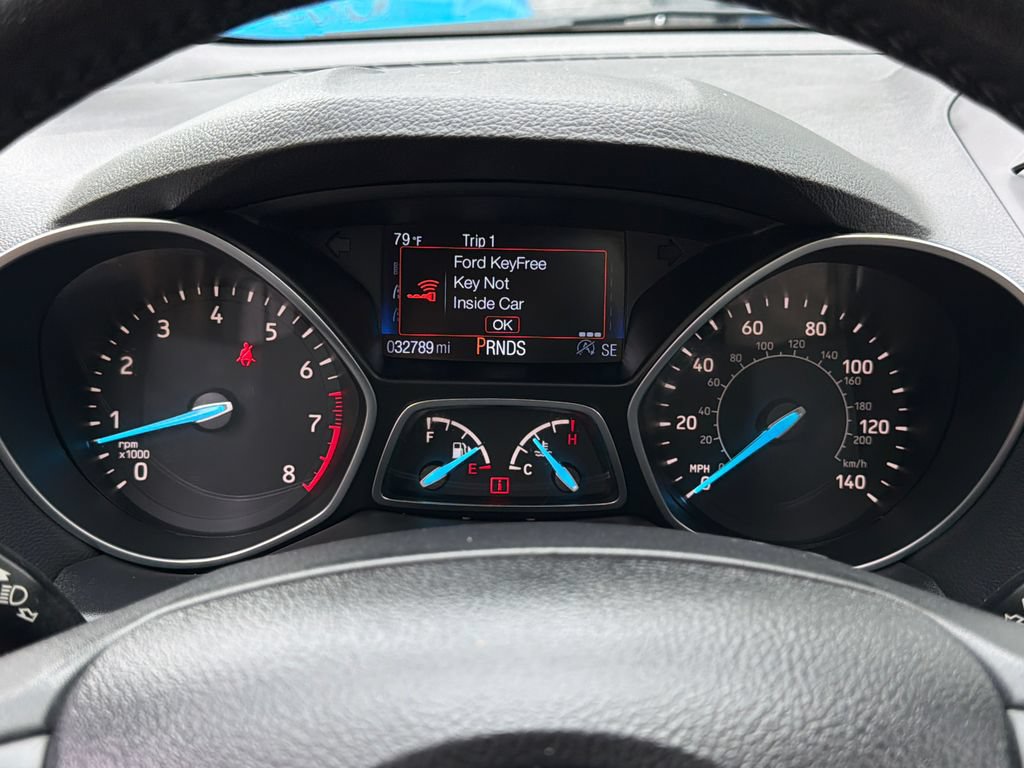 Used 2018 Ford Escape Titanium w/ Ford Safe & Smart Package AWD/4WD image 25