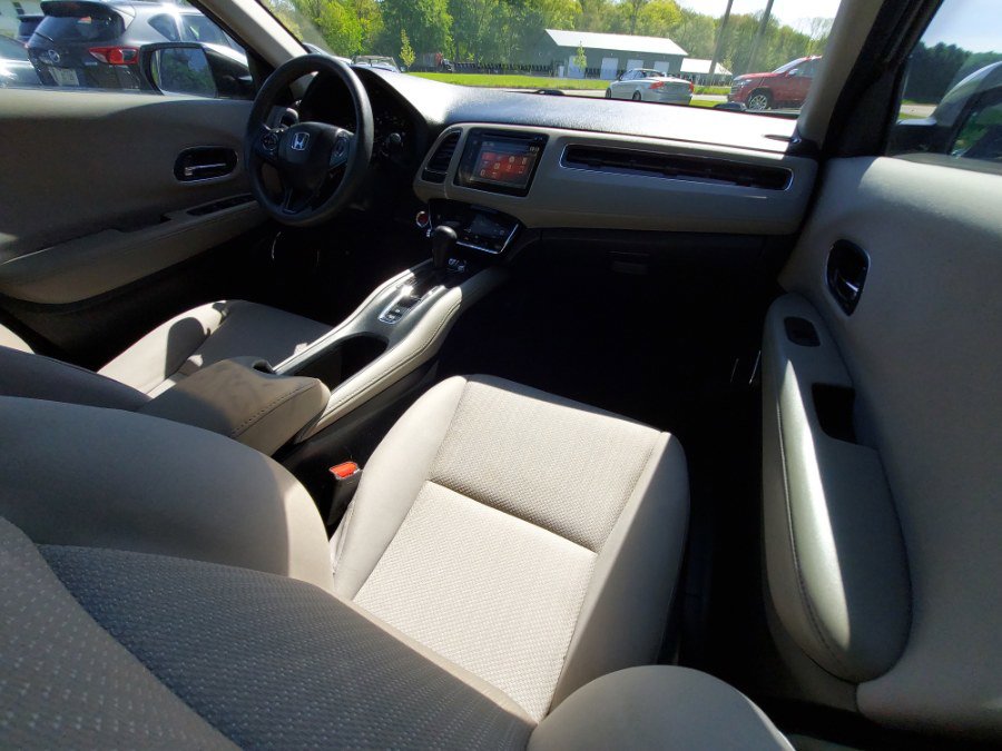 Used 2016 Honda HR-V EX image 11