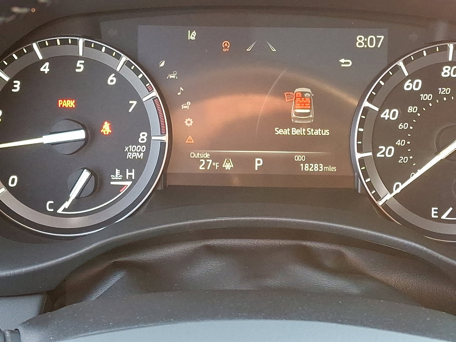 Used 2020 Toyota Highlander XLE image 25