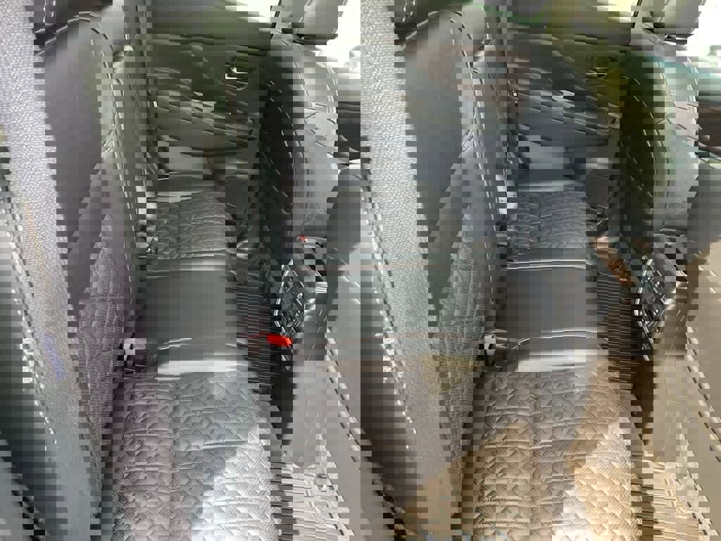 Used 2020 Nissan Murano Platinum w/ Cargo Package image 16