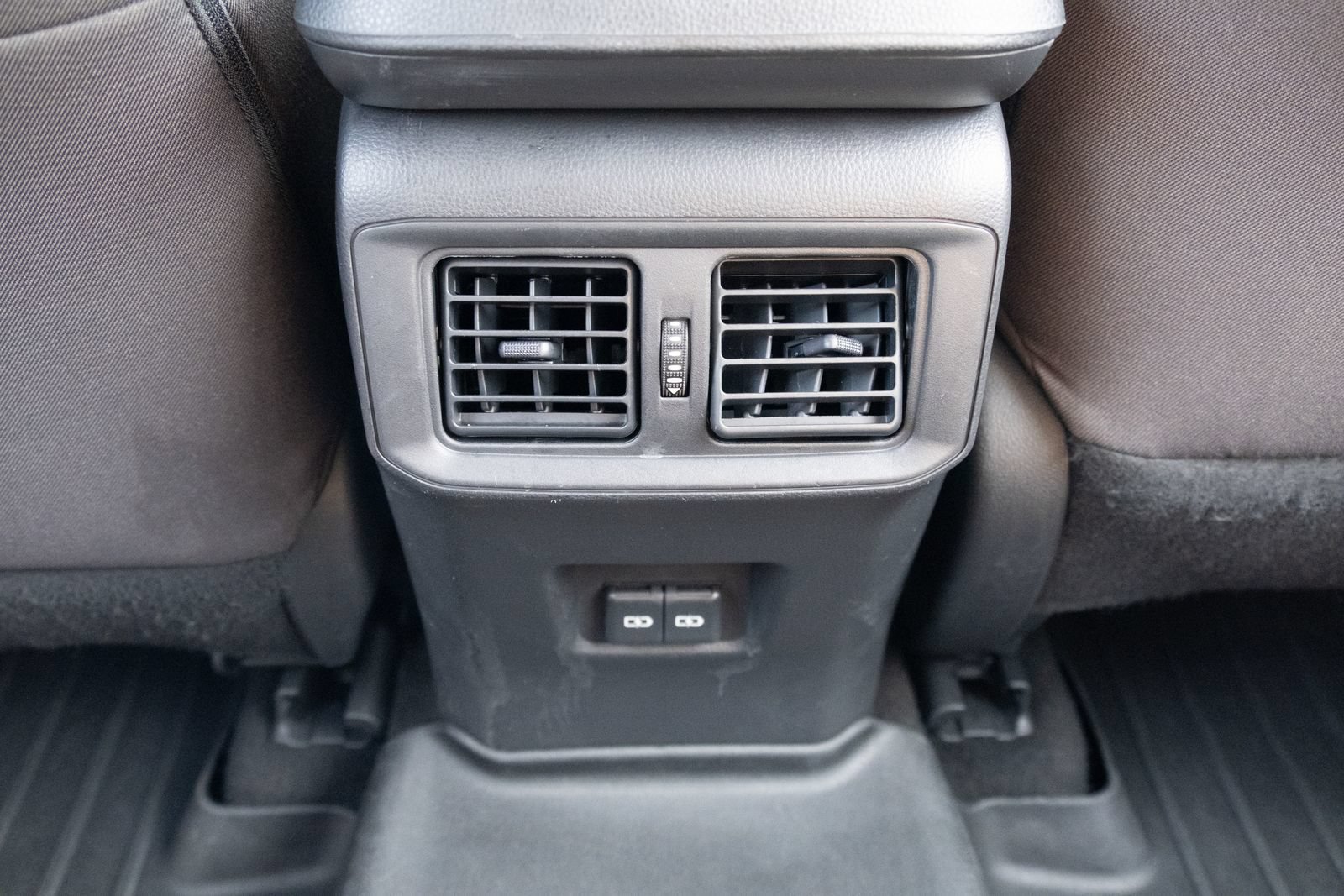 Used 2023 Toyota RAV4 XLE w/ Convenience Package AWD/4WD image 19