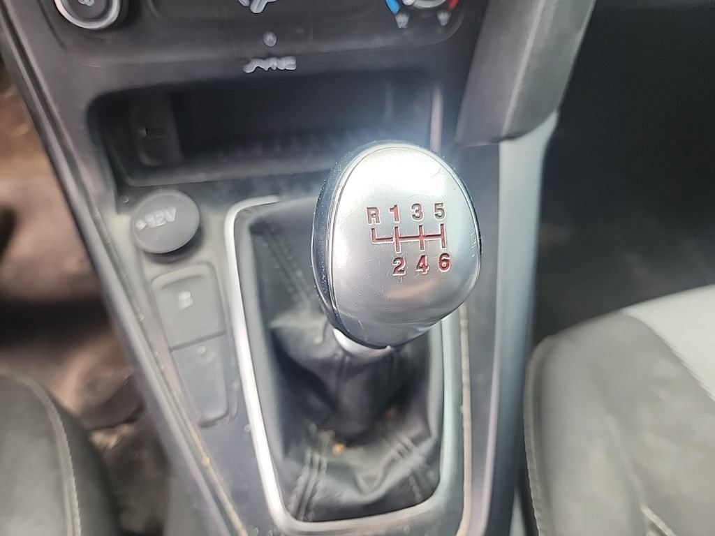 Used 2018 Ford Focus ST FWD image 17