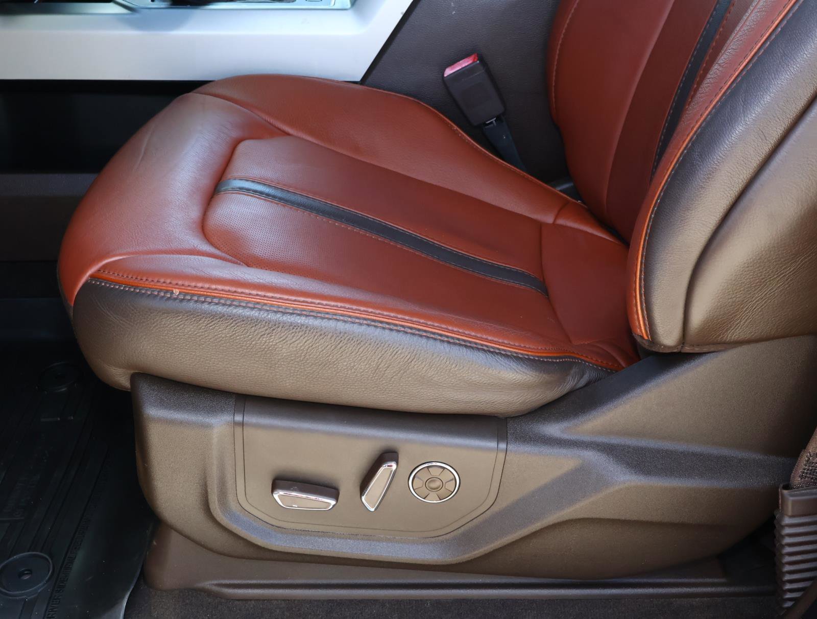 Used 2020 Ford F150 King Ranch w/ Equipment Group 601A Luxury image 18