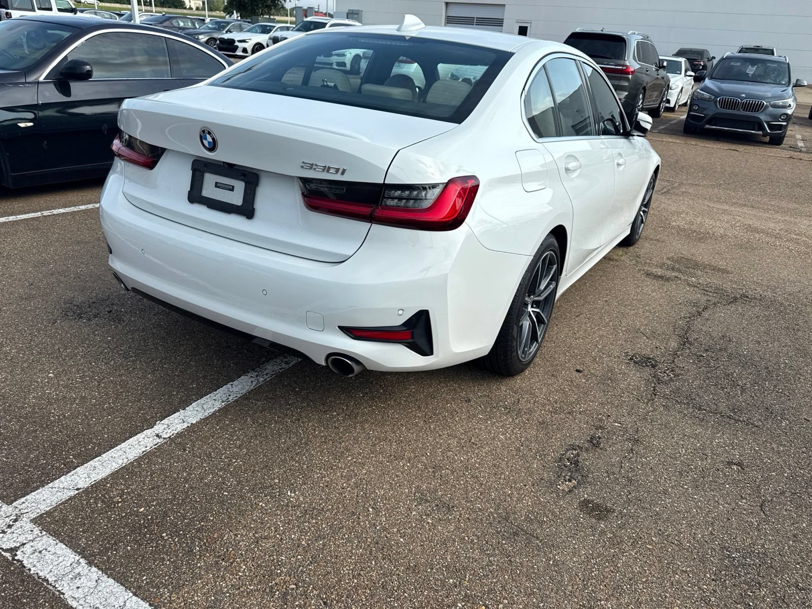 Used 2019 BMW 330i Sedan RWD image 5