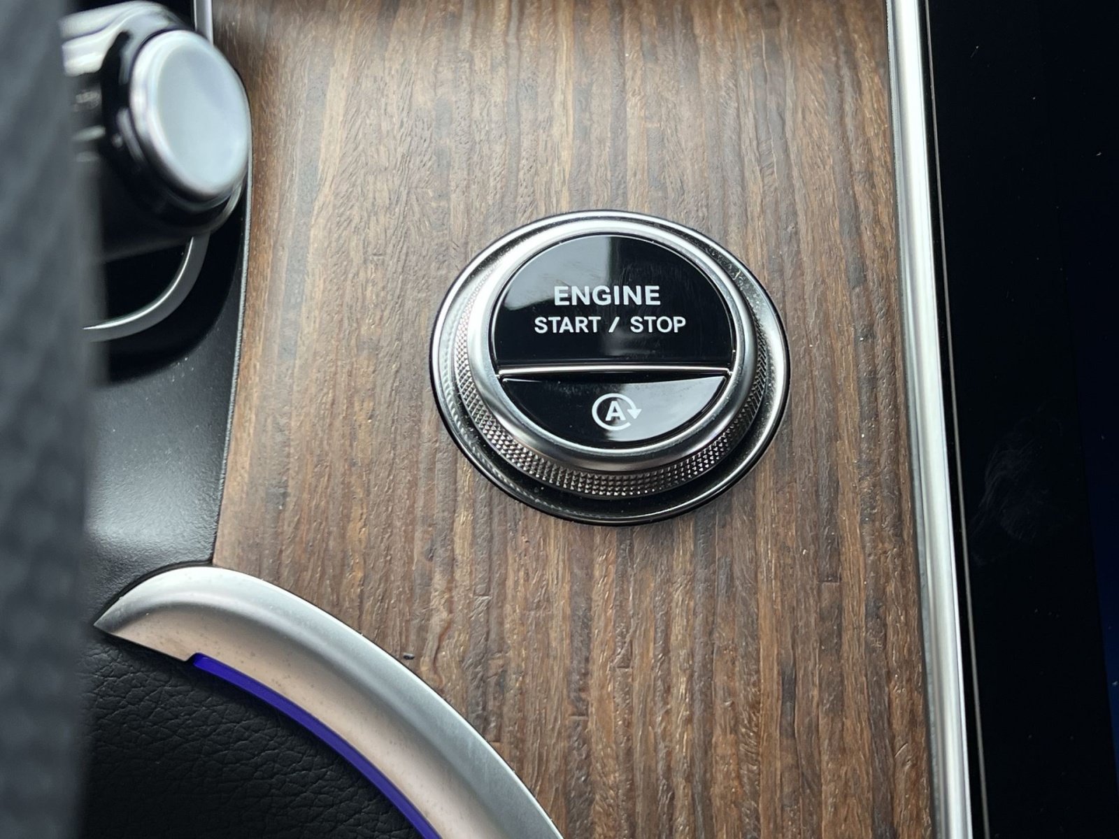 Certified 2026 Mercedes-Benz GLC 300 4MATIC image 38