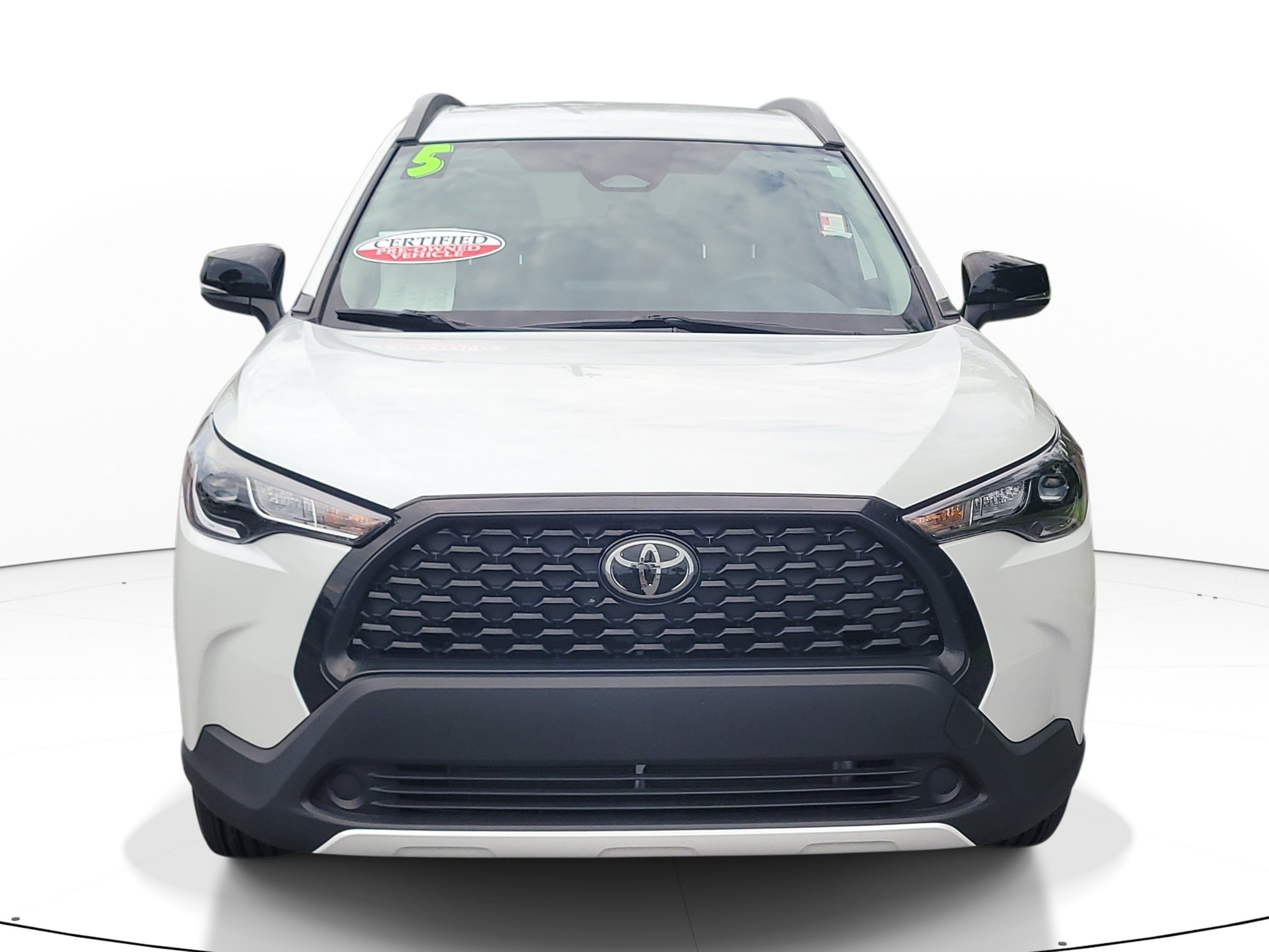 Certified 2025 Toyota Corolla Cross LE FWD image 2