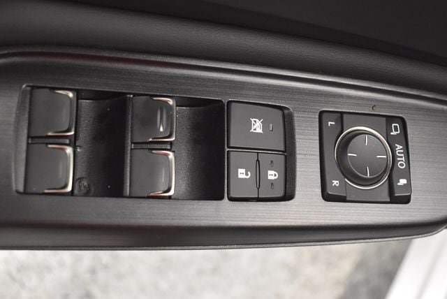 Used 2021 Lexus ES 250 w/ Premium Package AWD/4WD image 21