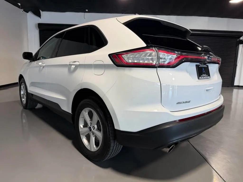 Used 2018 Ford Edge SE FWD image 6