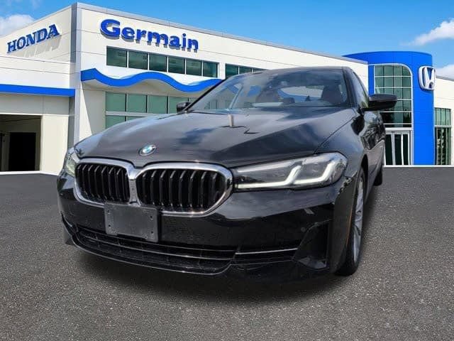 Used 2023 BMW 530i xDrive w/ Convenience Package AWD/4WD image 9