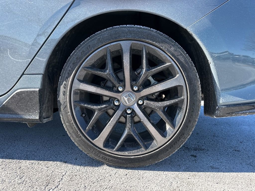 Used 2020 Honda Civic Sport Touring image 7