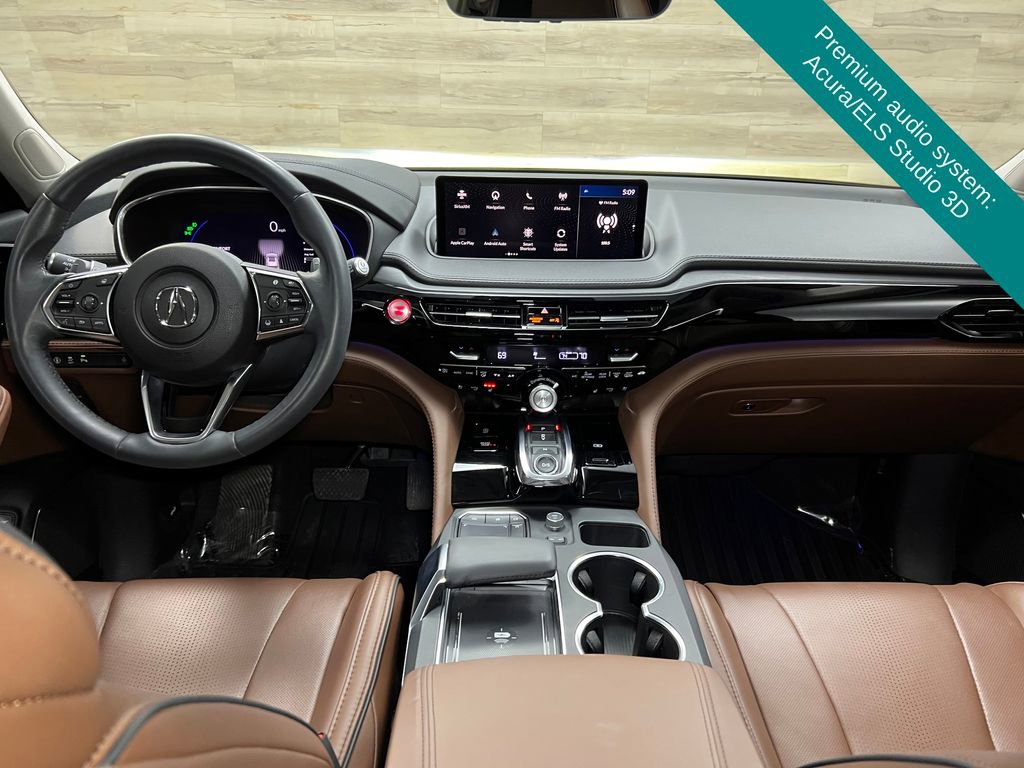 Used 2024 Acura MDX SH-AWD w/ Advance Package image 2