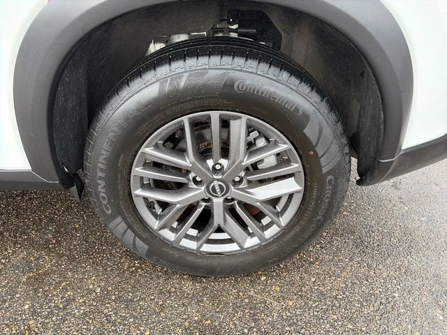 Used 2022 Nissan Rogue S AWD/4WD image 14