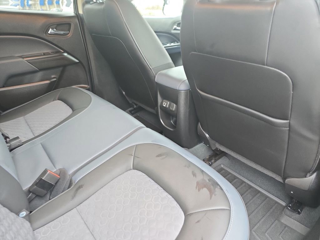 Used 2022 Chevrolet Colorado Z71 w/ Safety Package image 12