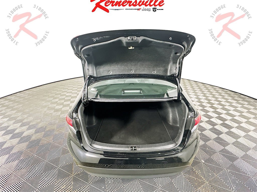 Used 2024 Toyota Corolla LE image 26