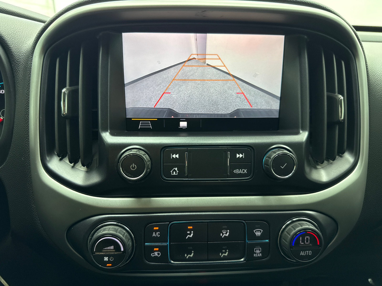 Used 2021 Chevrolet Colorado ZR2 AWD/4WD image 29