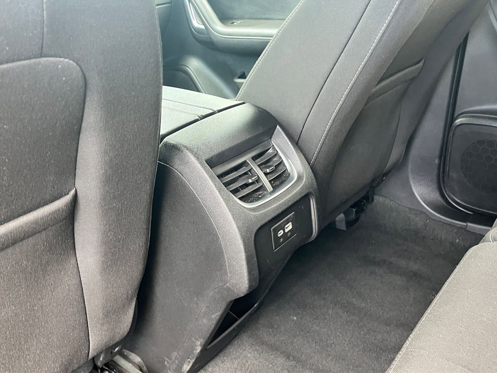Used 2025 Chevrolet Blazer LT image 23