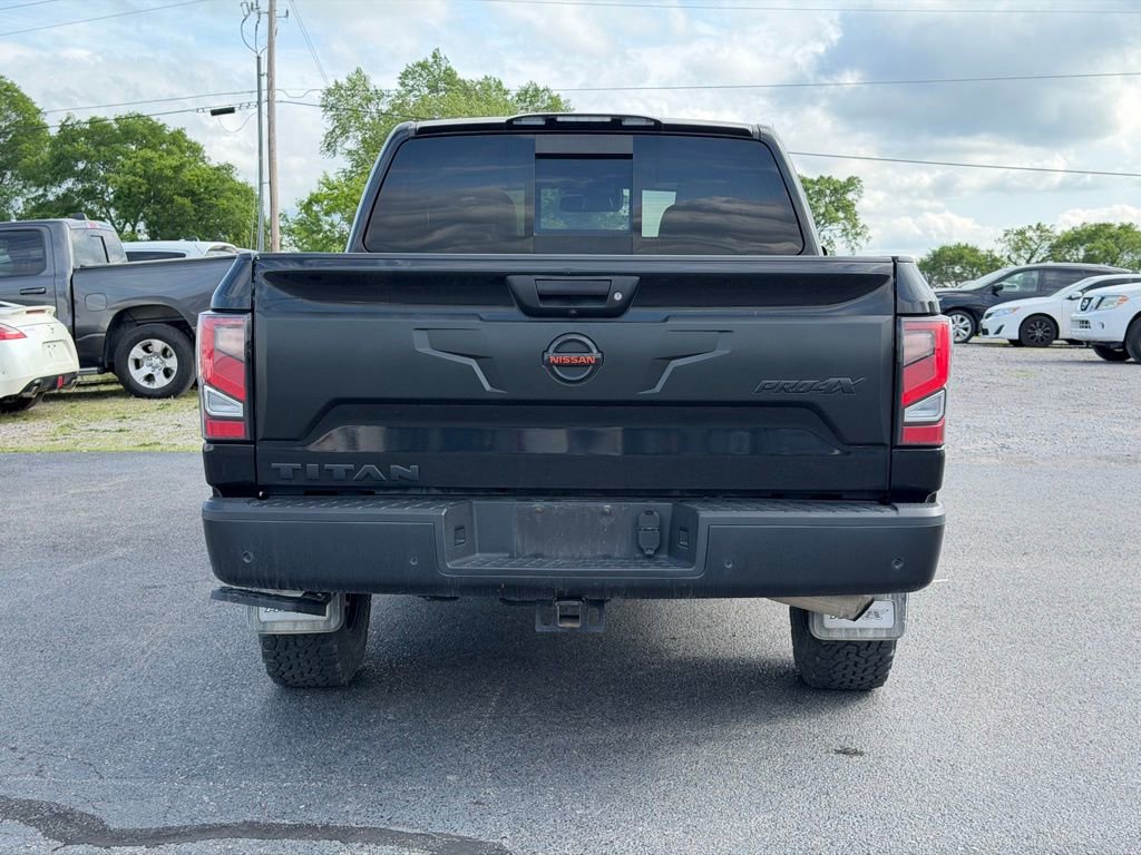 Used 2021 Nissan Titan PRO-4X w/ Pro-4x Convenience Package AWD/4WD image 6