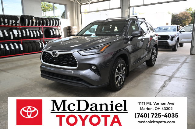 Used 2023 Toyota Highlander XLE