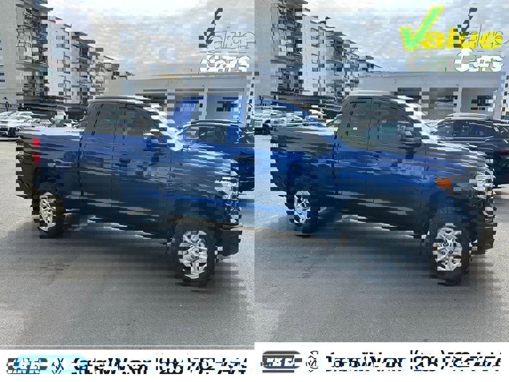 Used 2015 Toyota Tundra SR image 1