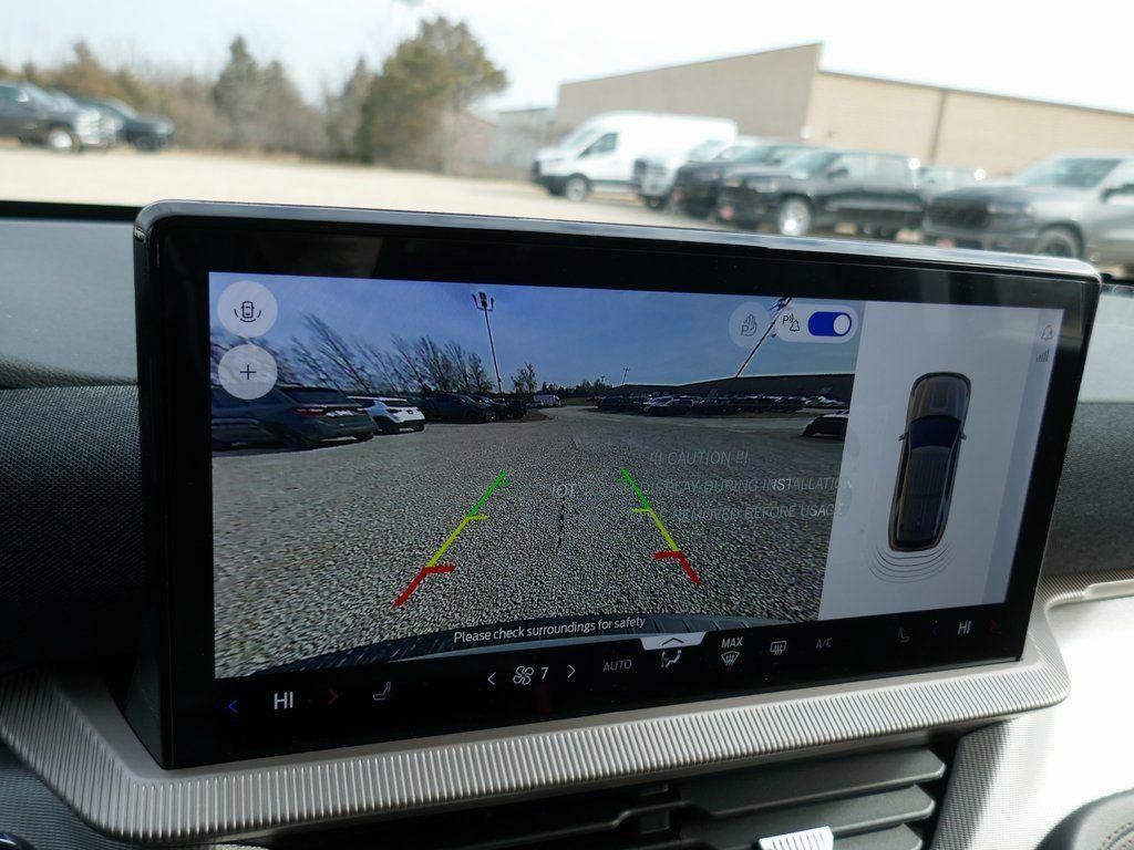 New 2026 Ford Explorer Active image 22