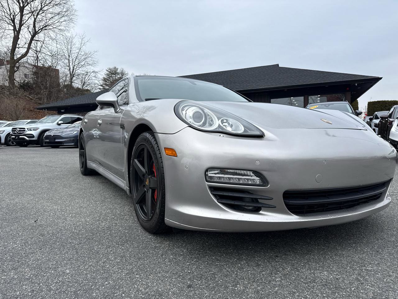 Used 2012 Porsche Panamera S image 9