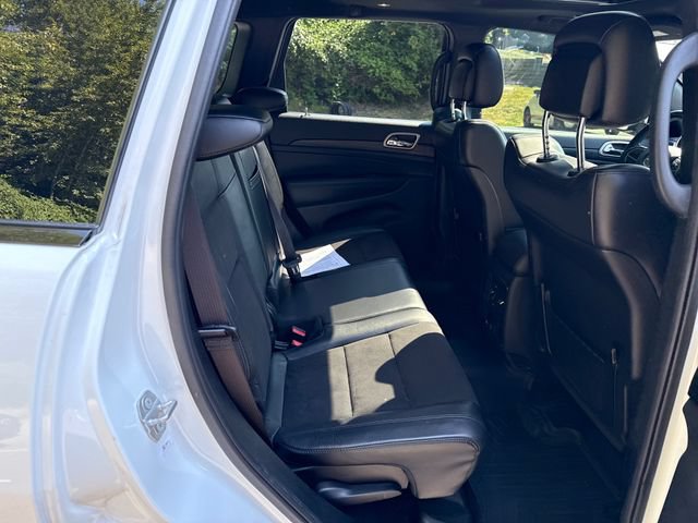 Used 2019 Jeep Grand Cherokee Altitude AWD/4WD image 10