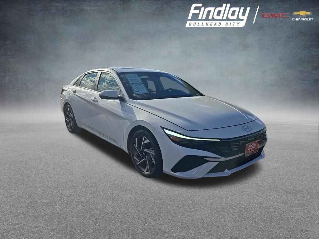 Used 2025 Hyundai Elantra Limited