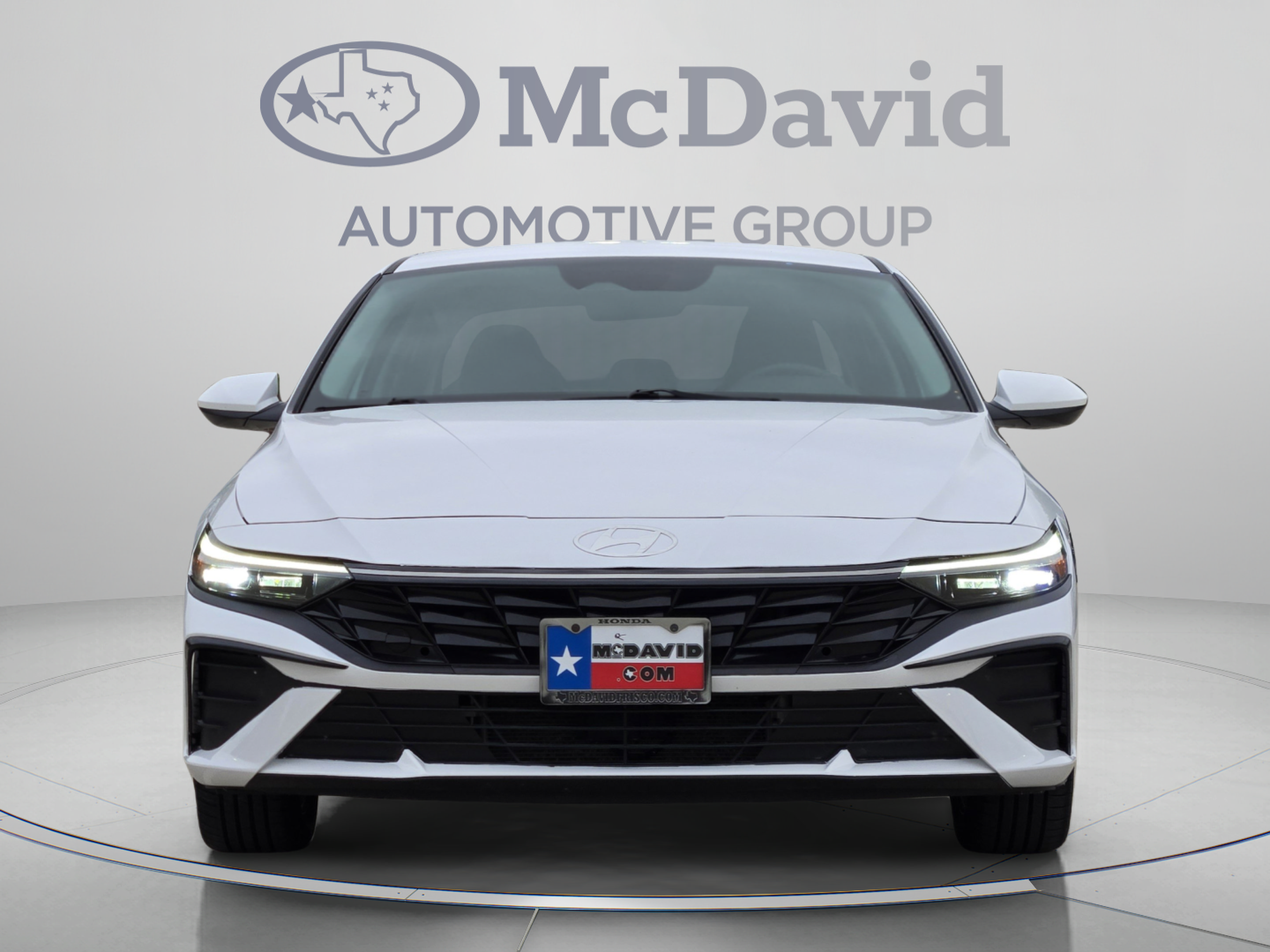 Used 2025 Hyundai Elantra Hybrid FWD image 8