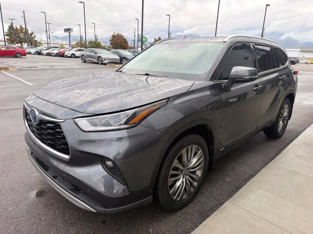 Used 2021 Toyota Highlander Platinum AWD/4WD image 3
