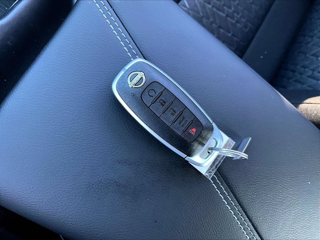 New 2026 Nissan Sentra SV w/ SV Convenience Package FWD image 34