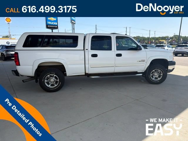 Used 2005 Chevrolet Silverado 2500 LT w/ Heavy-Duty Power Package AWD/4WD image 6