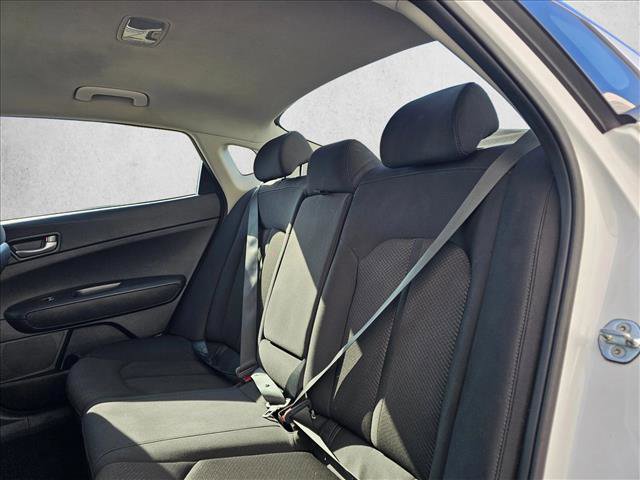 Used 2016 Kia Optima LX image 12