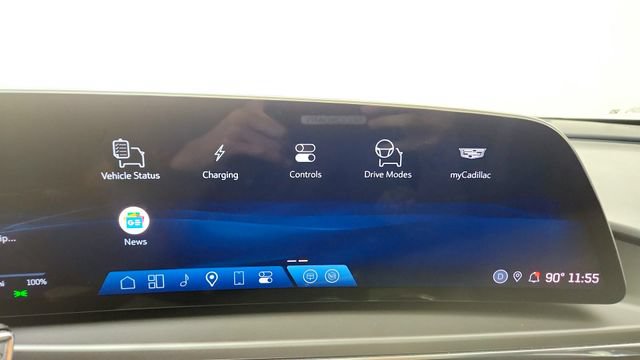 Used 2024 Cadillac Lyriq Tech RWD image 67