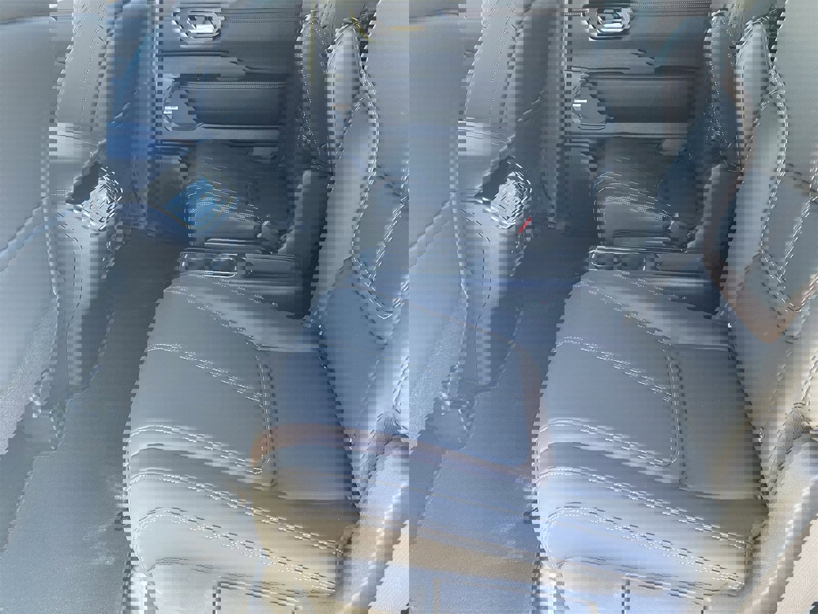 New 2026 Nissan Armada SL w/ Captain's Chari Seat Package image 18