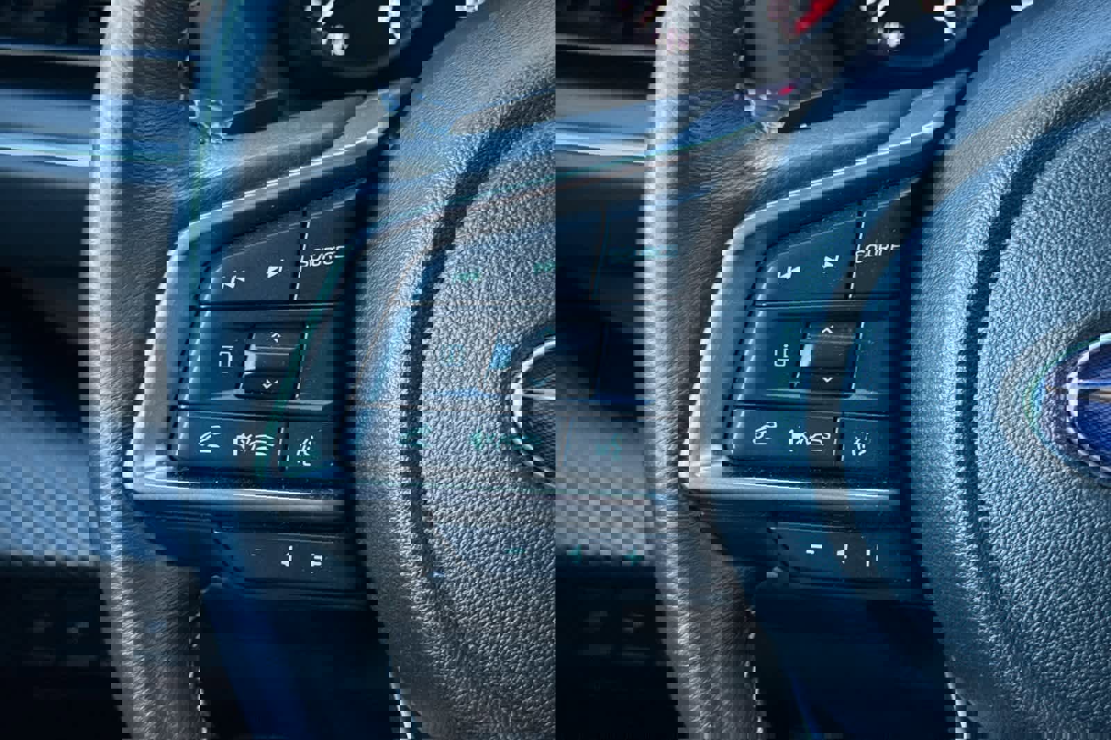 Used 2024 Subaru Ascent Premium w/ Convenience Package image 27