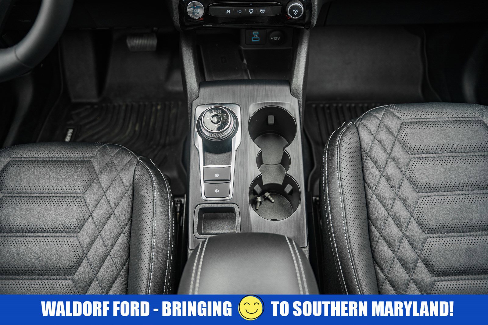 Used 2023 Ford Escape SE w/ PHEV Premium Package image 28