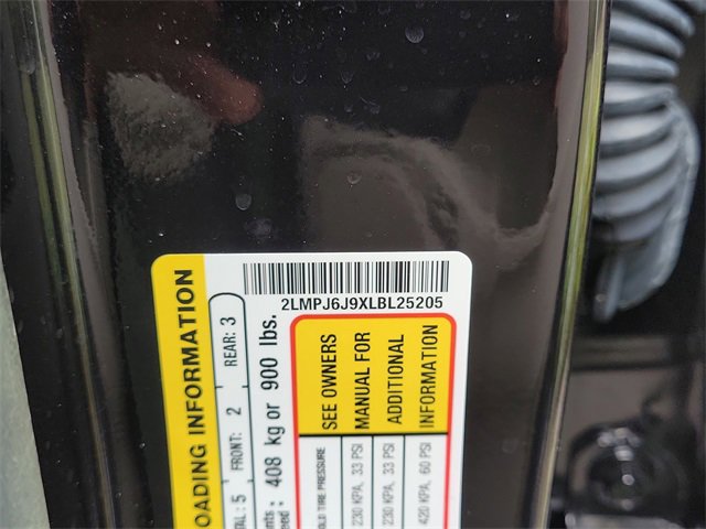 Used 2020 Lincoln Nautilus FWD image 30