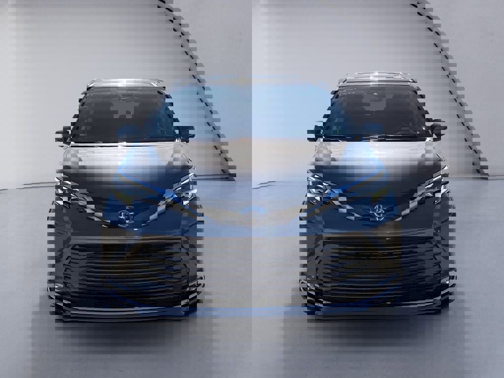 Used 2023 Toyota Sienna Platinum image 8