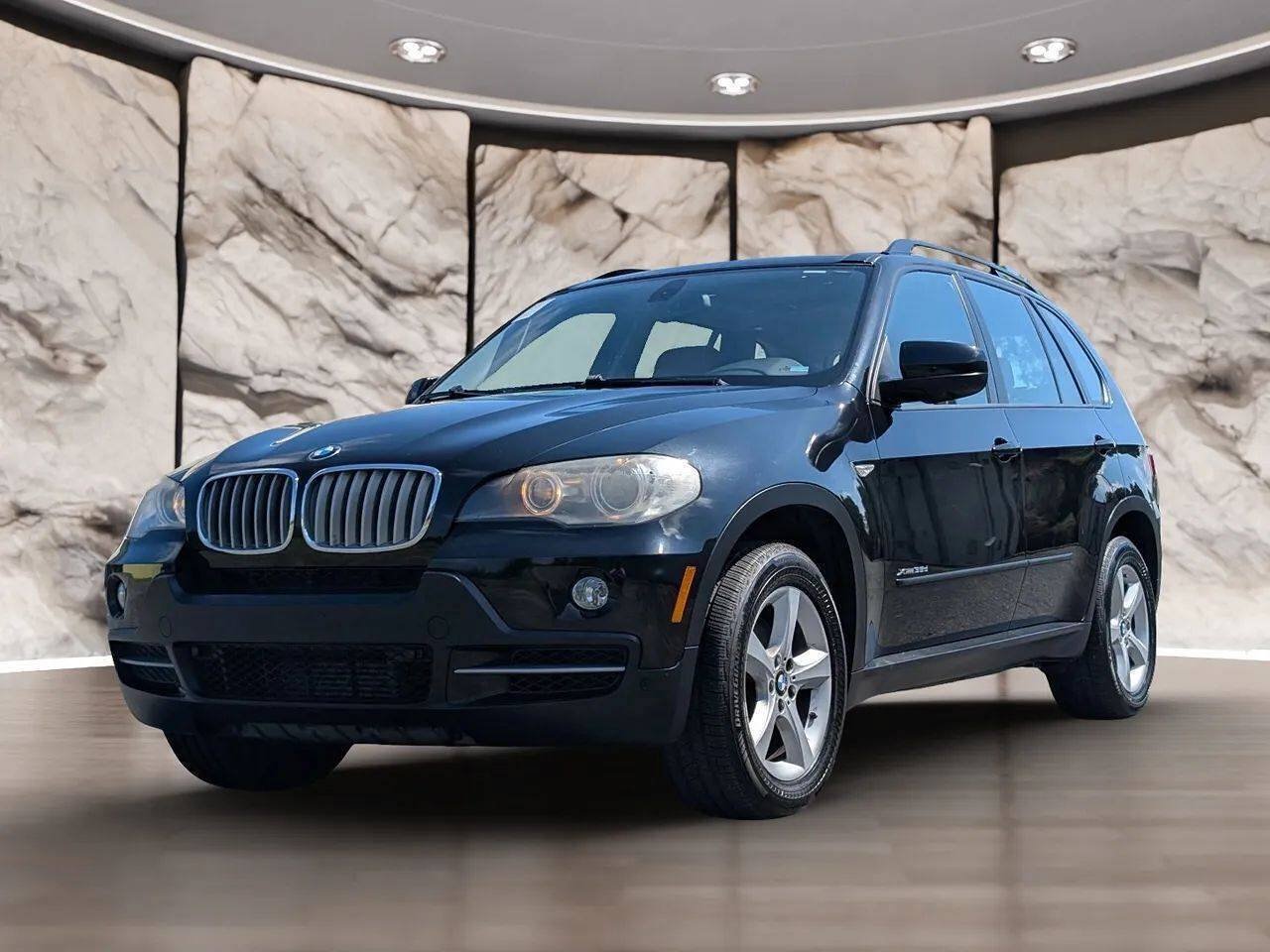 Used 2010 BMW X5 xDrive35d AWD/4WD image 2