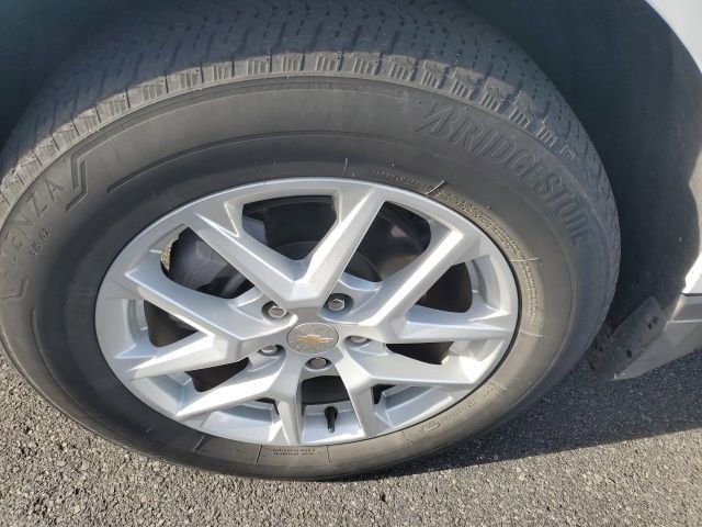 Used 2023 Chevrolet Equinox LT w/ LPO, Floor Liner Package AWD/4WD image 15