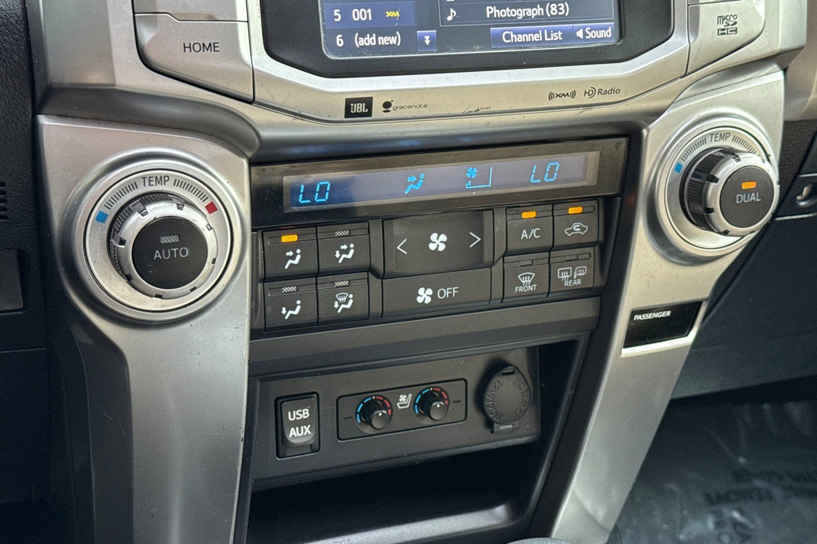 Used 2016 Toyota 4Runner Limited AWD/4WD image 21