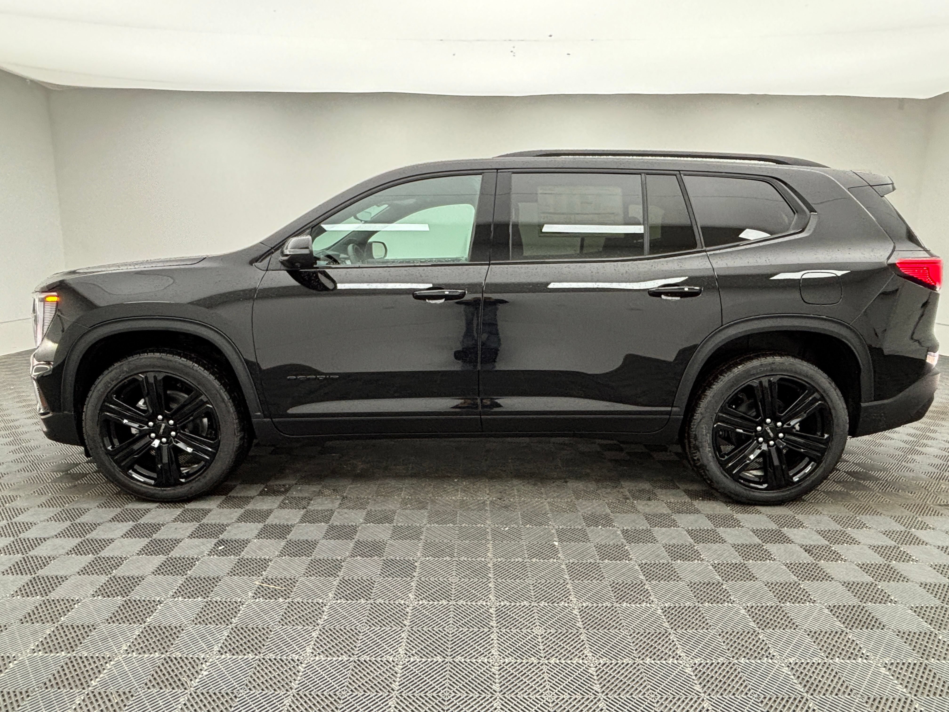 New 2027 GMC Acadia Elevation w/ Black Edition AWD/4WD image 14