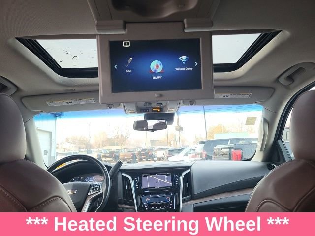 Used 2019 Cadillac Escalade Luxury image 2